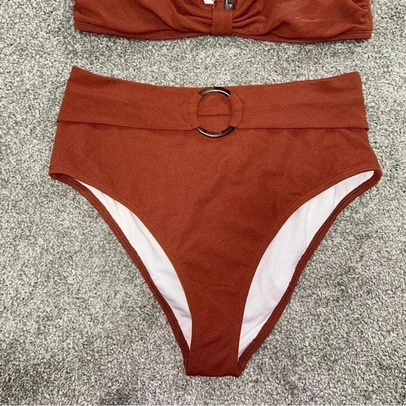 Cupshe  Bikini - Picture 5 of 9